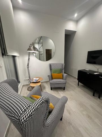 Casa De Huespedes Almirante Madrid Daire Dış mekan fotoğraf
