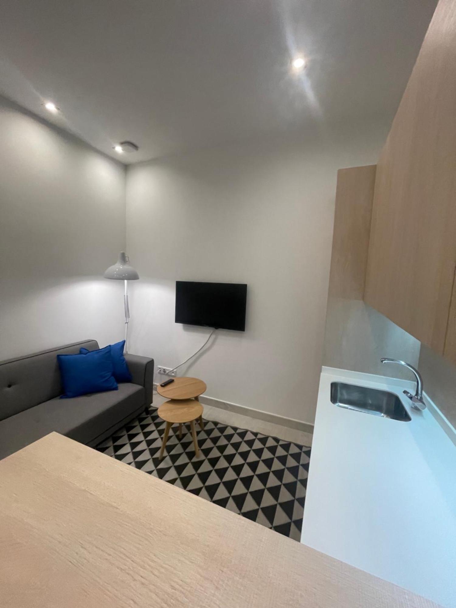 Casa De Huespedes Almirante Madrid Daire Dış mekan fotoğraf